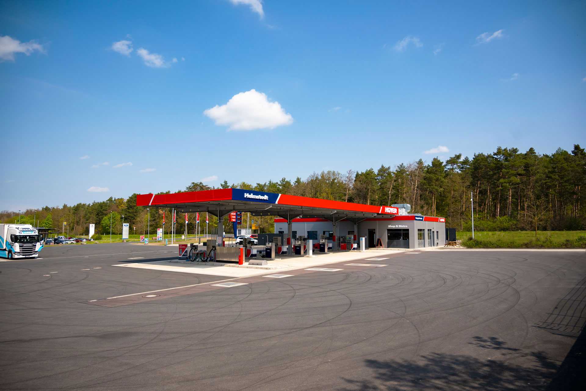 Tankstellen Bild von Hoyer Standort Helmstedt